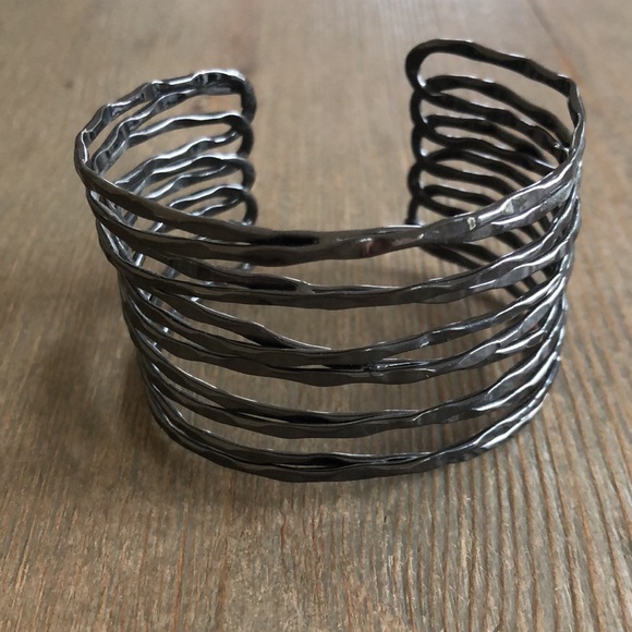 Arm Cuff Bracelet - Picture 3 of 4
